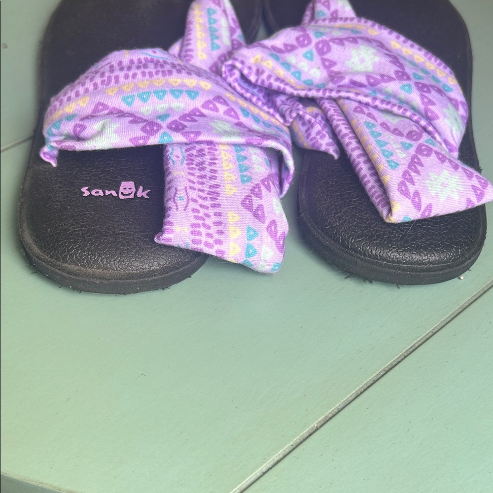 ๐ฟ Sanuk Yoga Sling Tribal Print Purple Sandals | Size 8 ๐ฟ - Picture 5 of 12